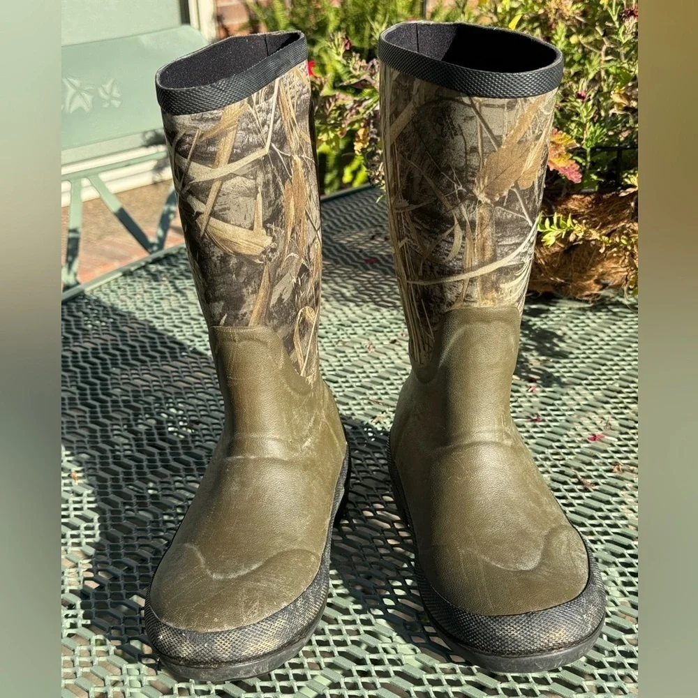 Magellan~Outdoors~400g~Woodland~Camo Rubber Hunting Boots~Children’s Sz 1~G22